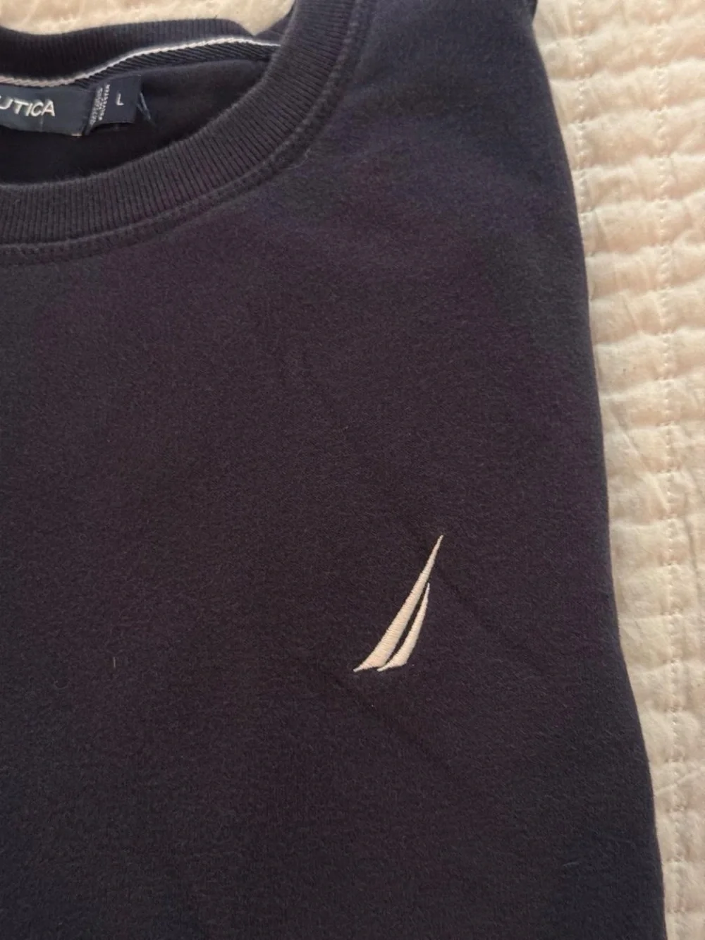Nautica navy blue crewneck sweatshirt - Size L